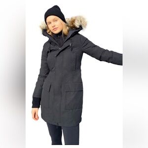 Aritzia Golden By Tna Bancroft Parka black